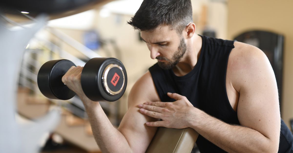 How to Track Progress Effectively with Personal Trainers