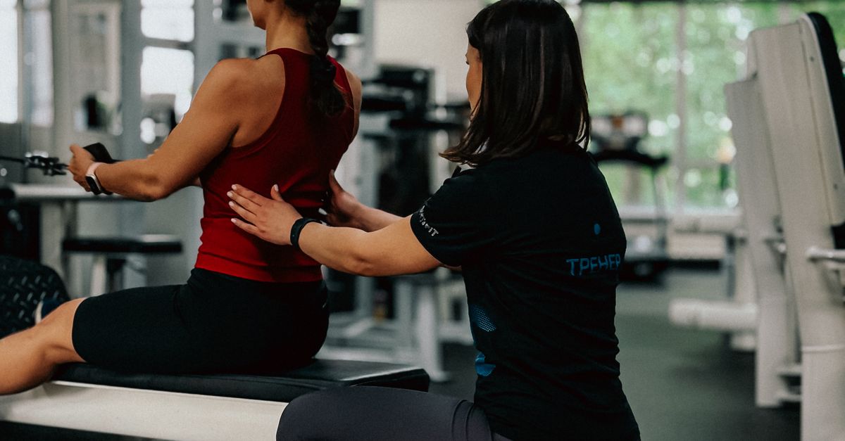 Understanding CPR Techniques for Fitness Professionals